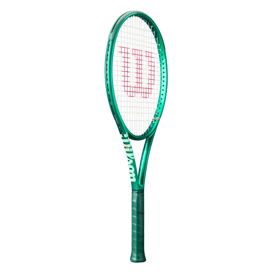 WILSON BLADE 100L V10 – On Court (Racquet)!
