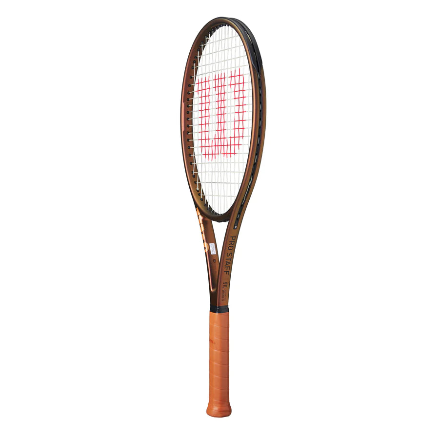 WILSON PRO STAFF 97L V14 – On Court (Racquet)!